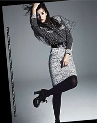 Graphic 80s-Inspired Editorials Image 5