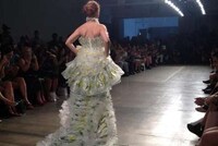 Sandwich-Inspired Fashion Shows Image 3