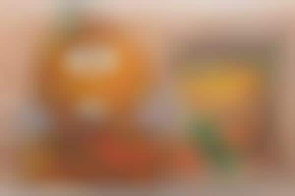 Pumpkin-Flavored Chocolate Candies