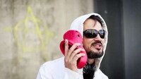 Unpopular Shoe Smartphone Spoofs Image 3