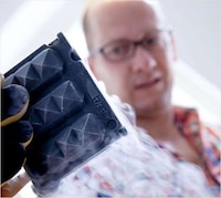 Futuristic Molecular Popsicles Image 3