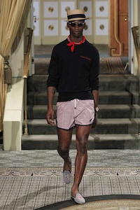 Refined Vacationer Wardrobes Image 5