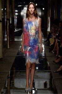 Scientist-Approved Runway Shows Image 6