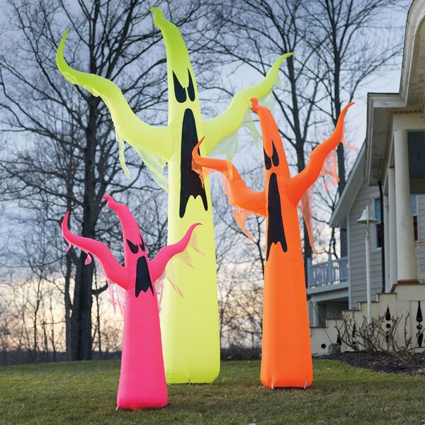 Giant Inflatable Ghosts