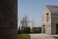 Homogeneous Modern Farmhouses Image 2