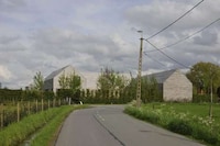 Homogeneous Modern Farmhouses Image 3