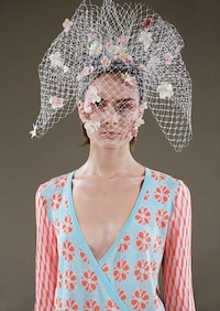 Ethereal Asian-Inspired Ensembles Image 6