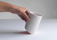 Teeter-Tottering Crockery Image 4