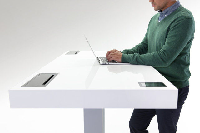 Strategically-Adjusting Standing Desks