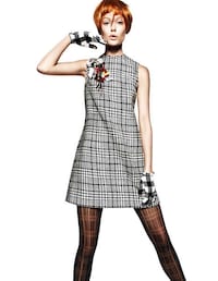 Checkered-Themed Fashion Shoots Image 6