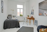 Expansive Modernistic Attics Image 6