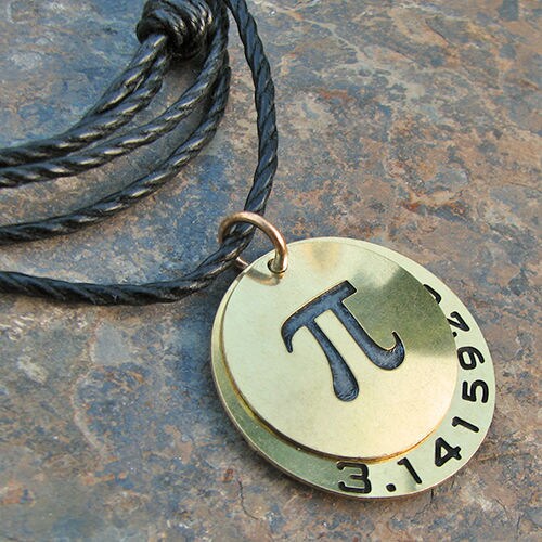 10 Scholarly Jewelry Designs