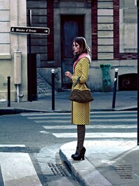 High Fashion Commuting Editorials Image 2