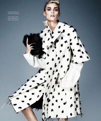 Disney Villain-inspired Fashion Image 7