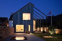 Elegant Renovated Farmhouses Image 8