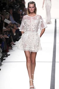 Show-Stopping Ethereal Fashions Image 5