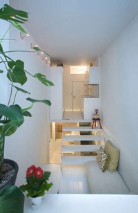 Cubbyhole Urban Apartments Image 2