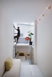 Cubbyhole Urban Apartments Image 6