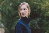 Oversized Outerwear Lookbooks Image 8