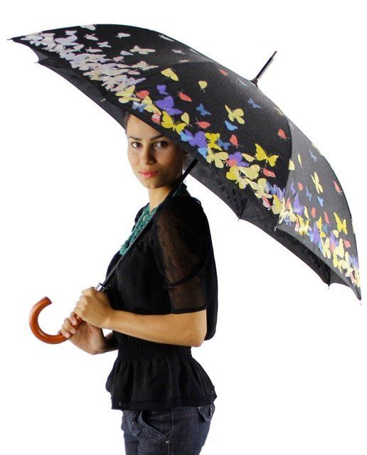 Color-Changing Umbrellas