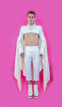 Conceptually Sculptural Fashions Image 7