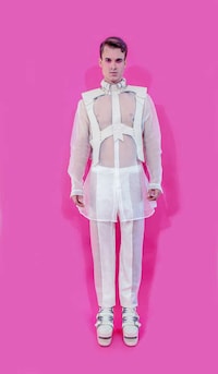 Conceptually Sculptural Fashions Image 8