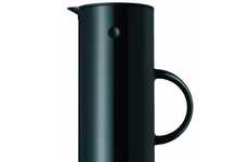 Sleek Vacuum-Sealed Carafes