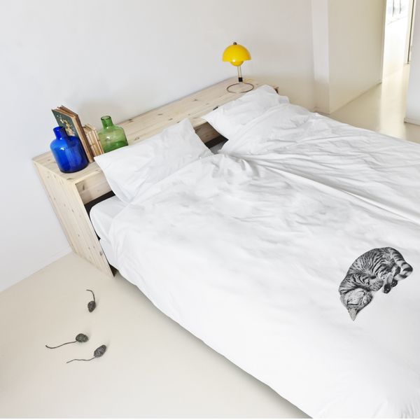 Sleeping Kitten-Printed Comforters