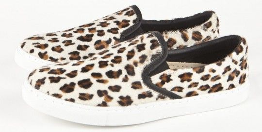 100 Pairs of Patterned Shoes