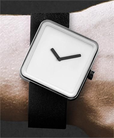 100 Minimalist Timepieces