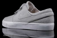 Grandpa Skater Kicks Image 2