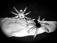 Enlarged Tarantula Accessories Image 2
