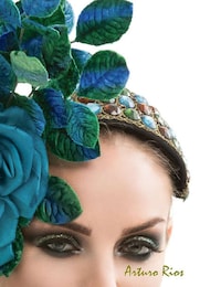 Flamboyant Floral Headpieces Image 3