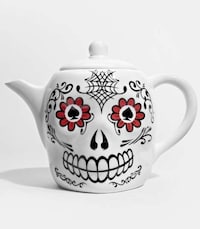 Spooky Skull Teapots Image 2
