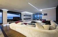 Earth-Saving Luxury Yachts Image 4