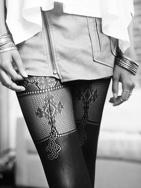 92 Examples of Halloween Leggings
