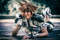 Video Game Screenshot Cosplay Image 3