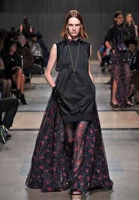 Sporty Netted Fashion Image 7