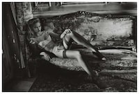 Opulent Boudoir Editorials Image 3