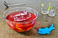 Oceanic Predator Ice Molds Image 3