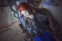 Sparkly Scaled Siren Shoots Image 6