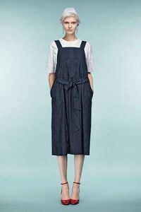 Structured Geometric Fashion Image 5