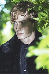Nordic Couture Captures Image 5