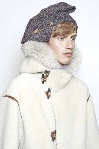 Nordic Couture Captures Image 7