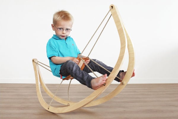 Stringed Swaying Seats