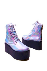 Retro Spaceboot Accessories Image 2