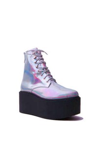 Retro Spaceboot Accessories Image 4
