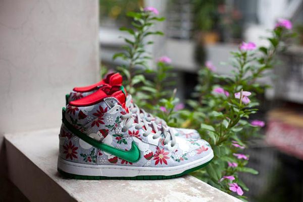 17 Festive Holiday Shoes