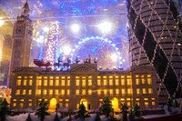 Toy Landmark Snow Globes Image 4