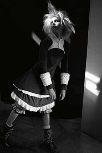 Clown Couture Editorials Image 6